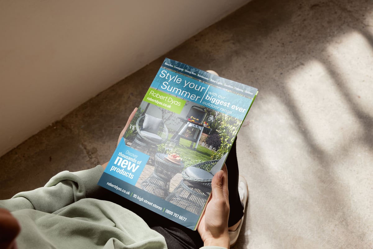 7_ServicesPage_Brochures_Rotation_Image