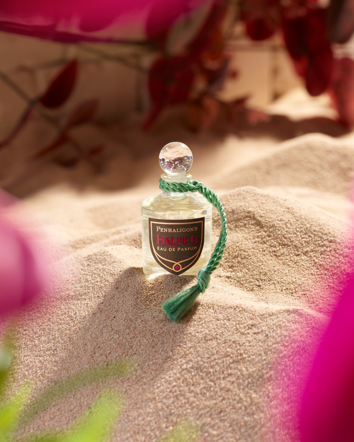 6_ServicesPage_PackagingProduction_Rotation_Image